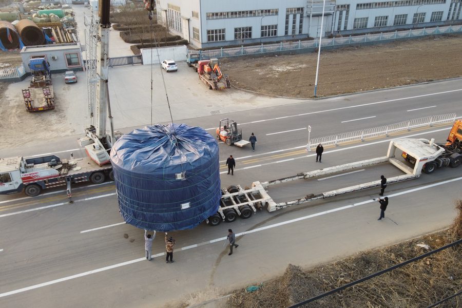Large FRP tank in fabrication at Crimar’s shop