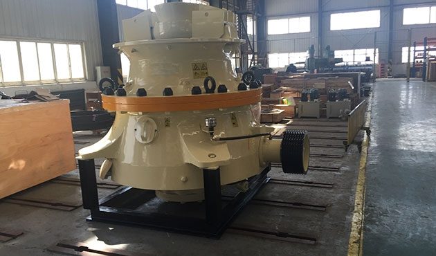 Cone crusher for secondary and tertiary crushing