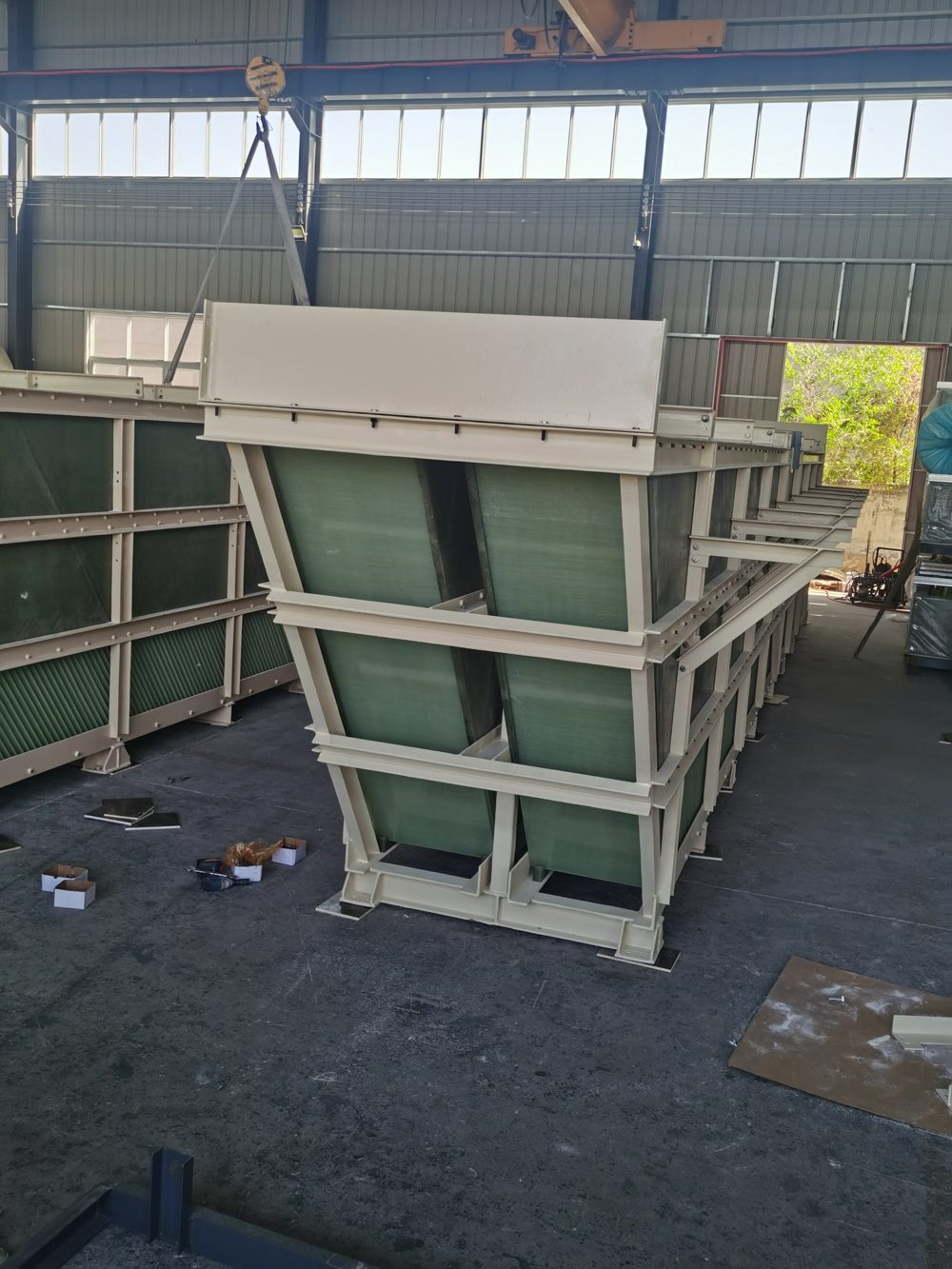 FRP lamella plate pack module being rigged for shipment