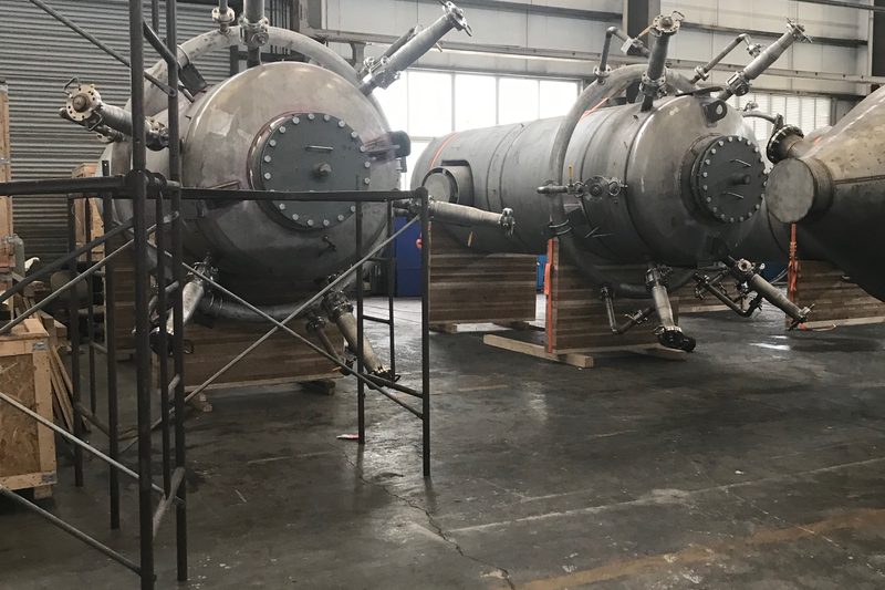 Steel reaction towers and process columns